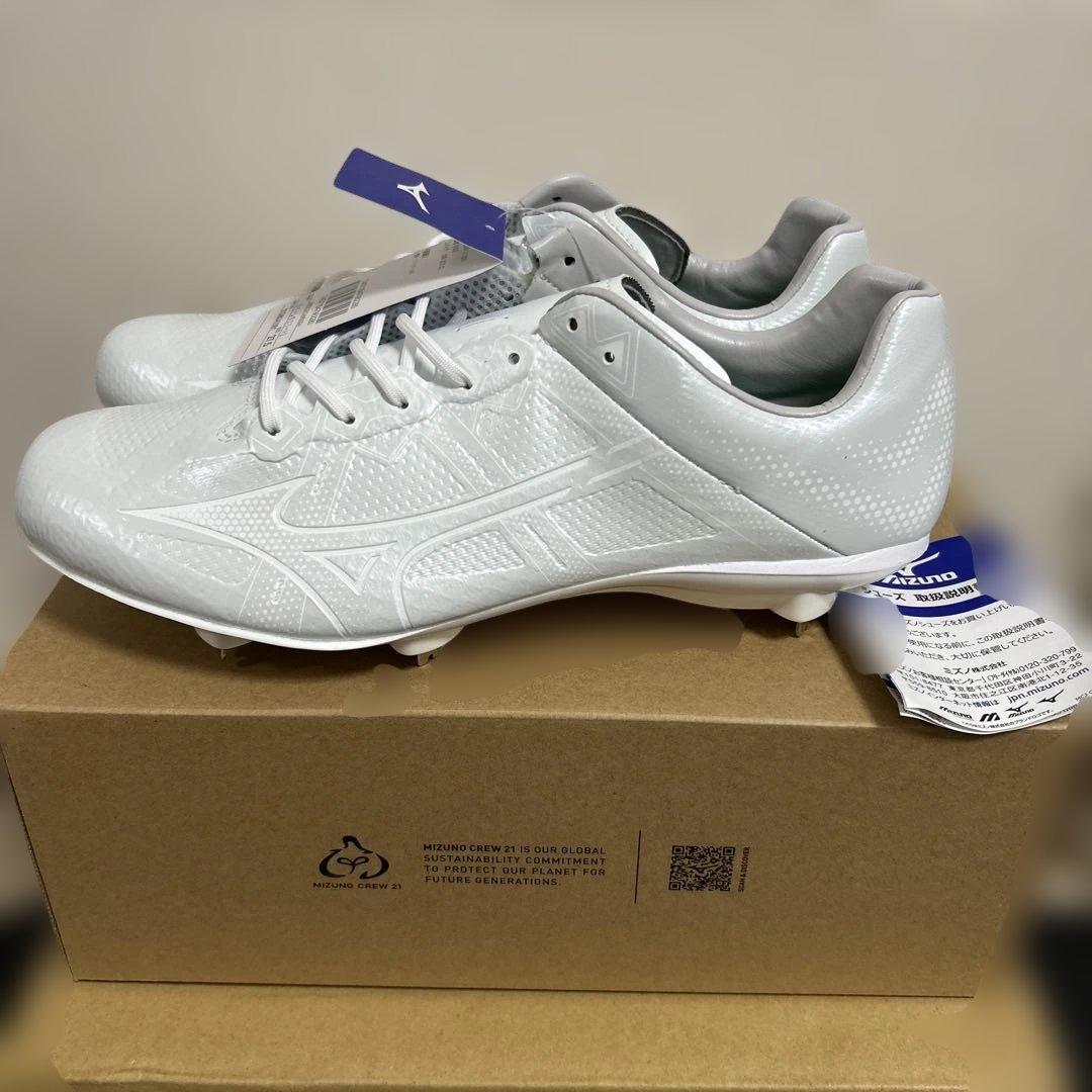 新品 未使用 未試着 ミズノ ライトレボエリート２ホワイト27.5cm