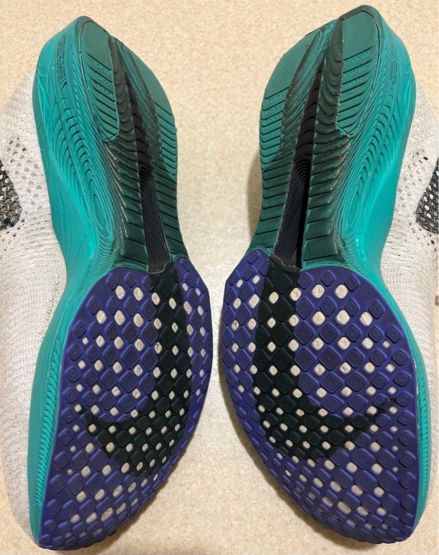 スパイク・シューズ NIKE ZOOMX VAPORFLY NEXT% 3 27cm