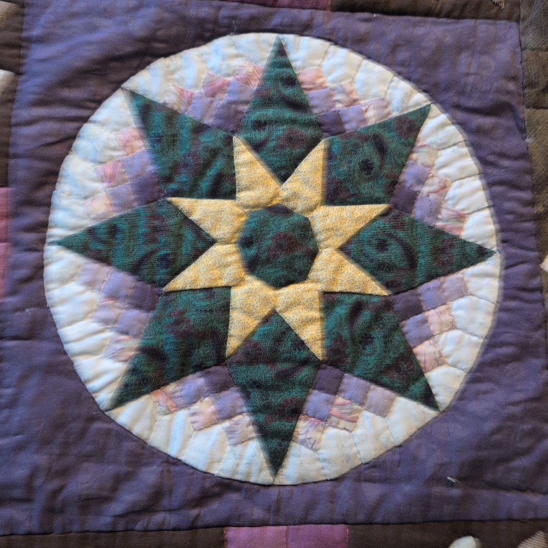 カラフルな手作りキルト