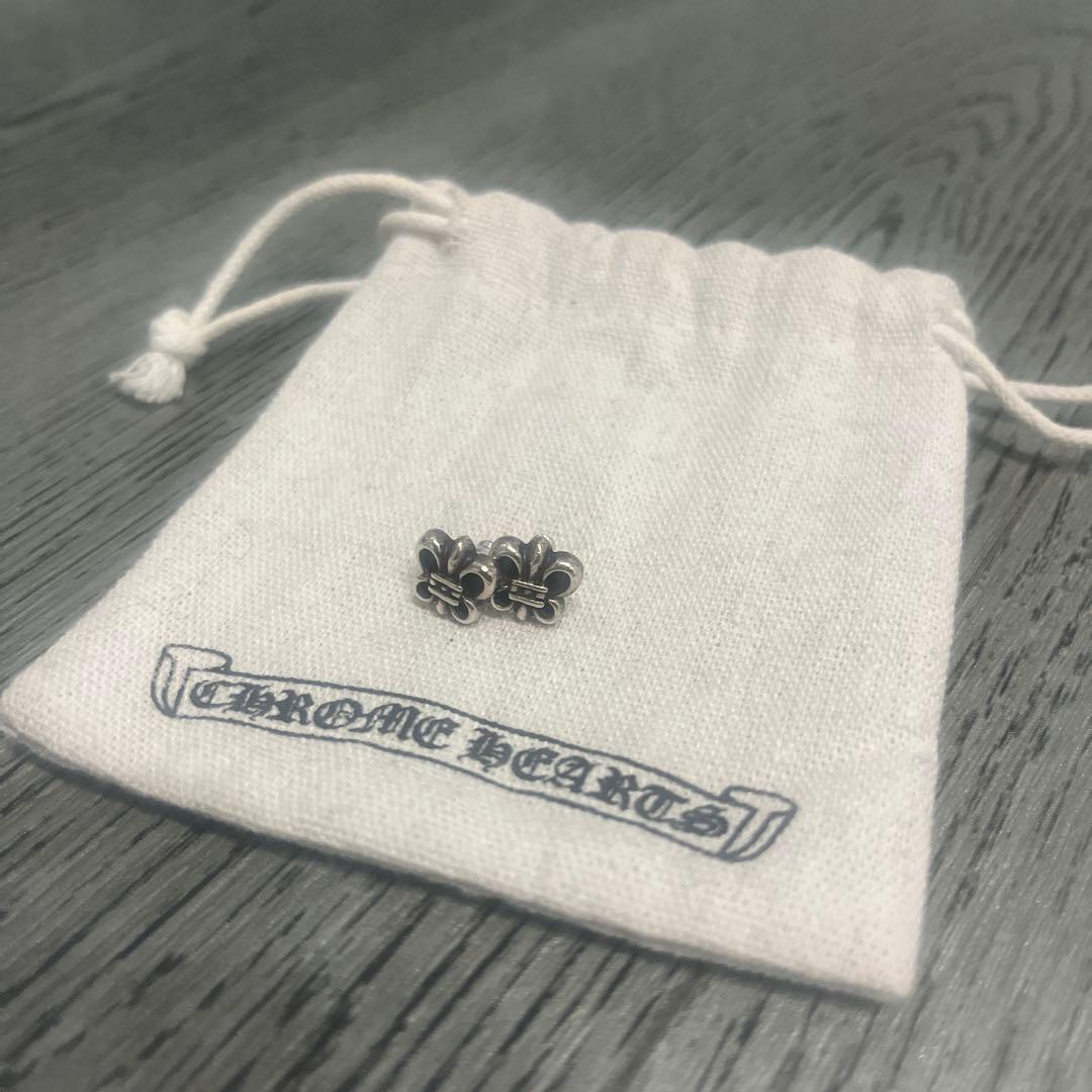 Chrome Hearts フローラルピアス