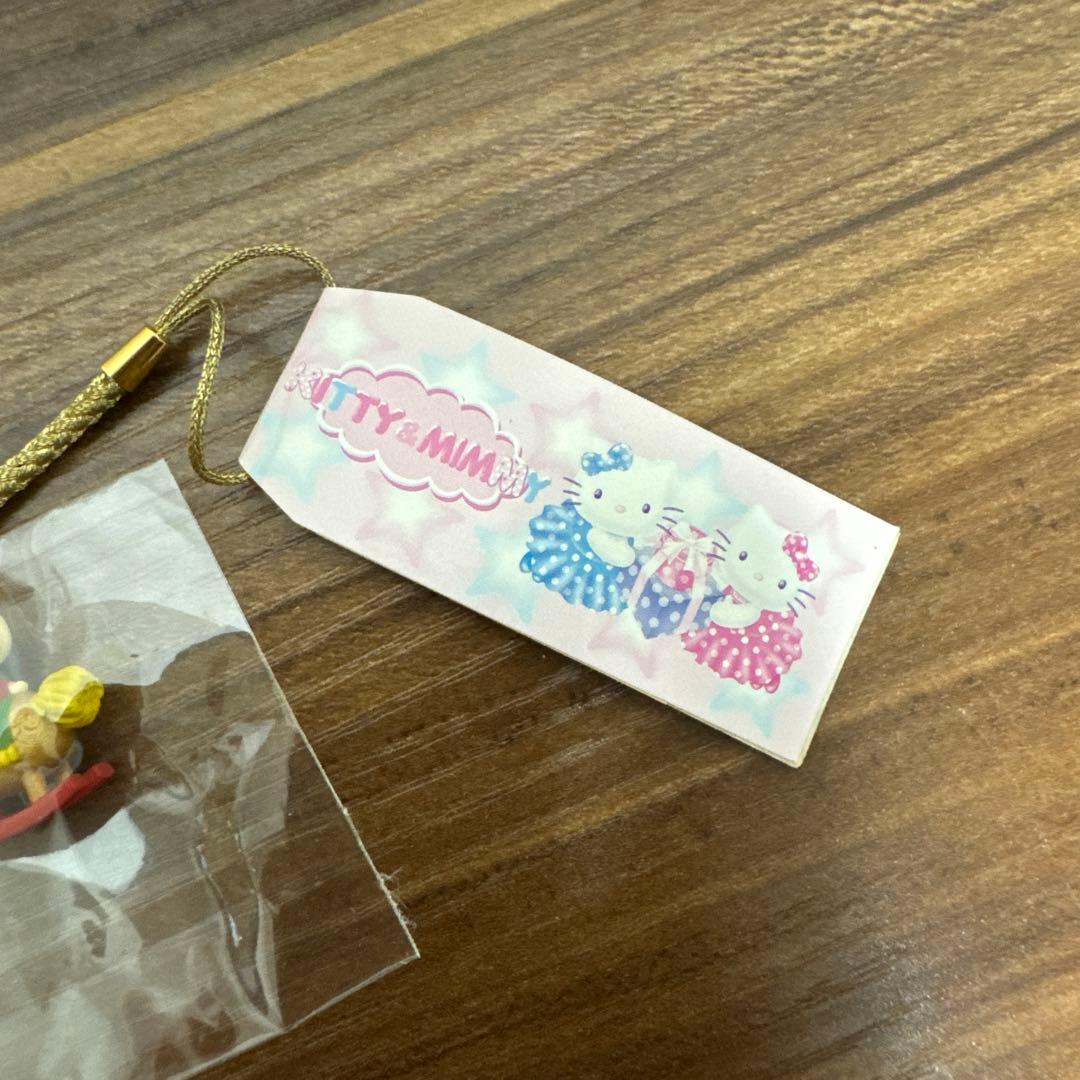 【未開封・送料無料】ホース 馬 KITTY＆MIMMY 根付け