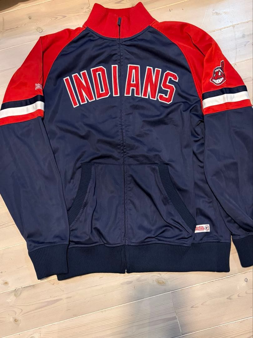 MLB インディアンズ　フルジップトレーナー　 Lサイズ