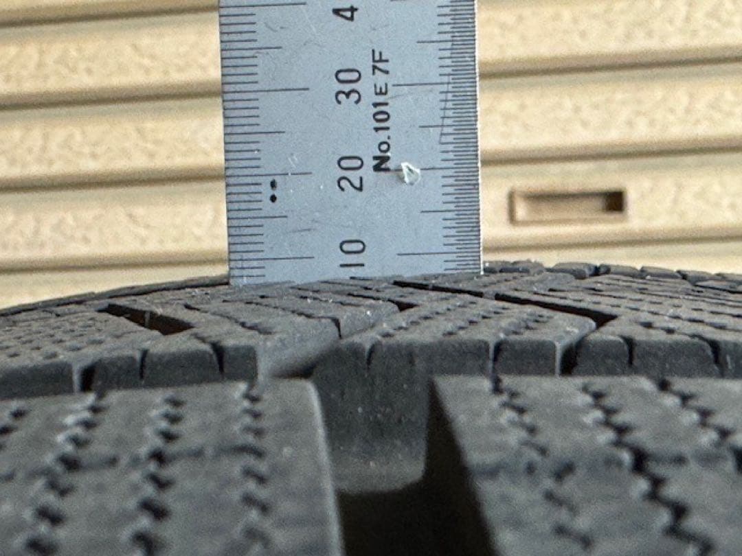 ピレリスタッドレス & SPORTECHNICアルミ4本セットW212 Eクラス