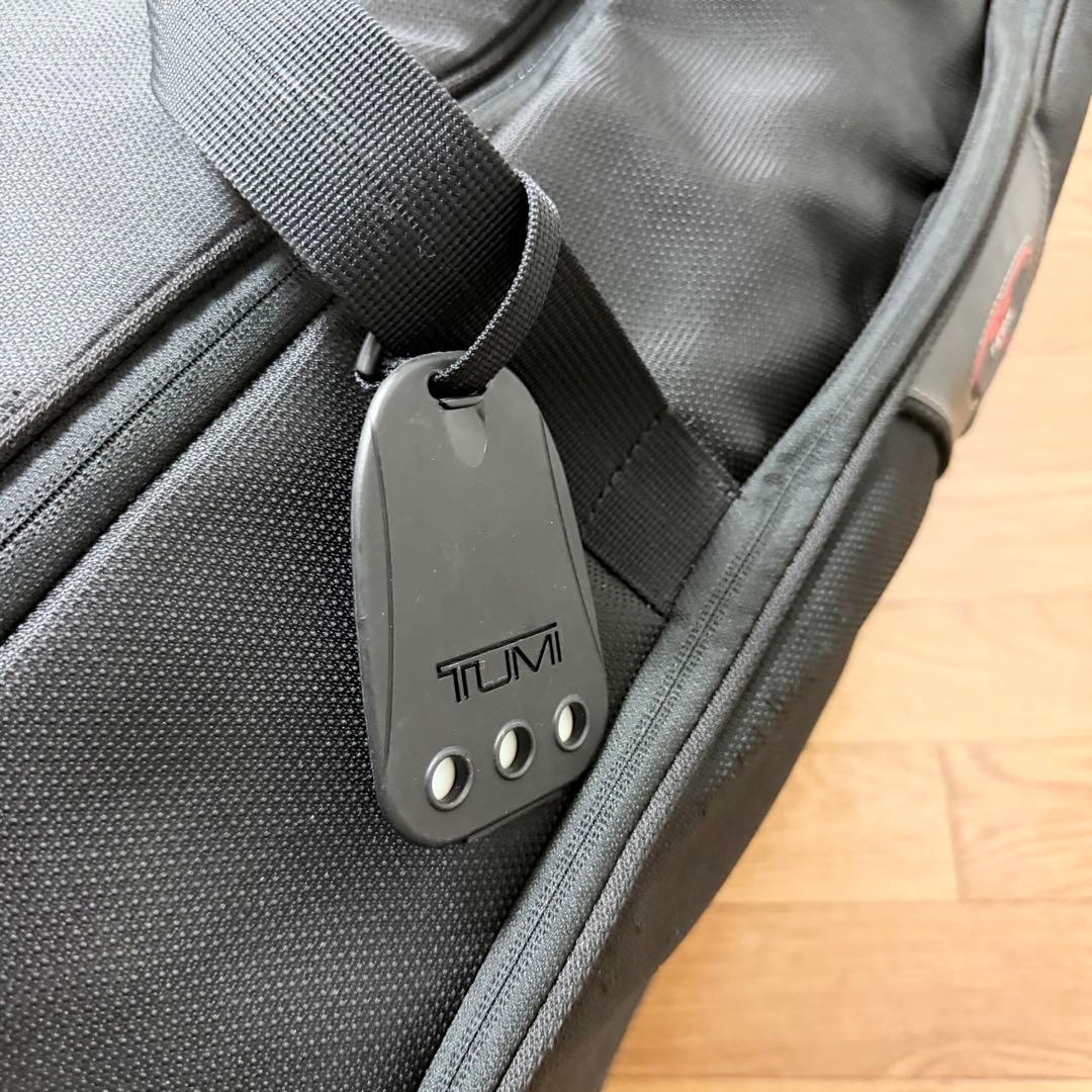 TUMI　テック　トラベルキャリーケース　大容量　2輪　ナイロン　黒