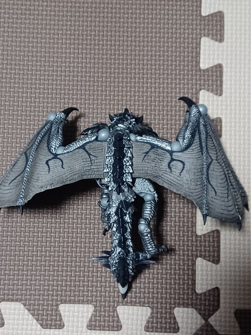 リボルテックヤマグチ リオレウス希少種+モンハン一番くじ C賞 エフェクトーン