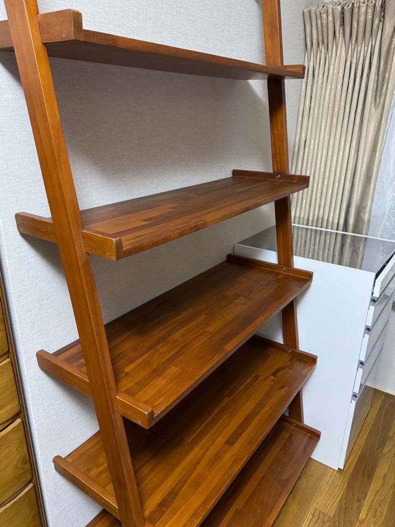 スキャンティーク　飾り棚