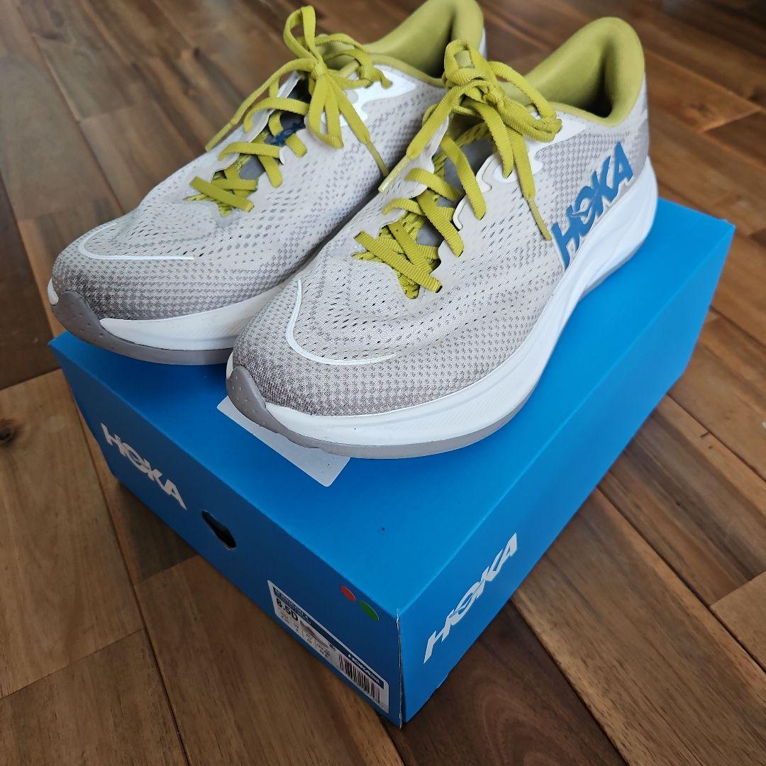 HOKA ONE ONE RINCON 4 　8.5D　(26.5cm)