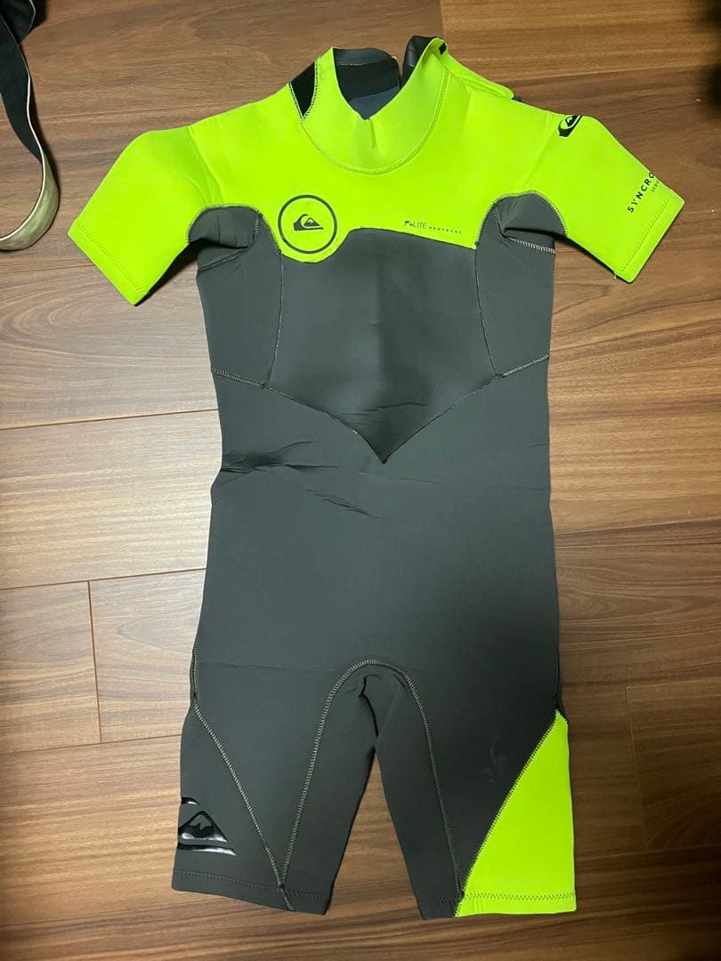 Quiksilver スプリングウェットスーツ シンクロ　　140センチ