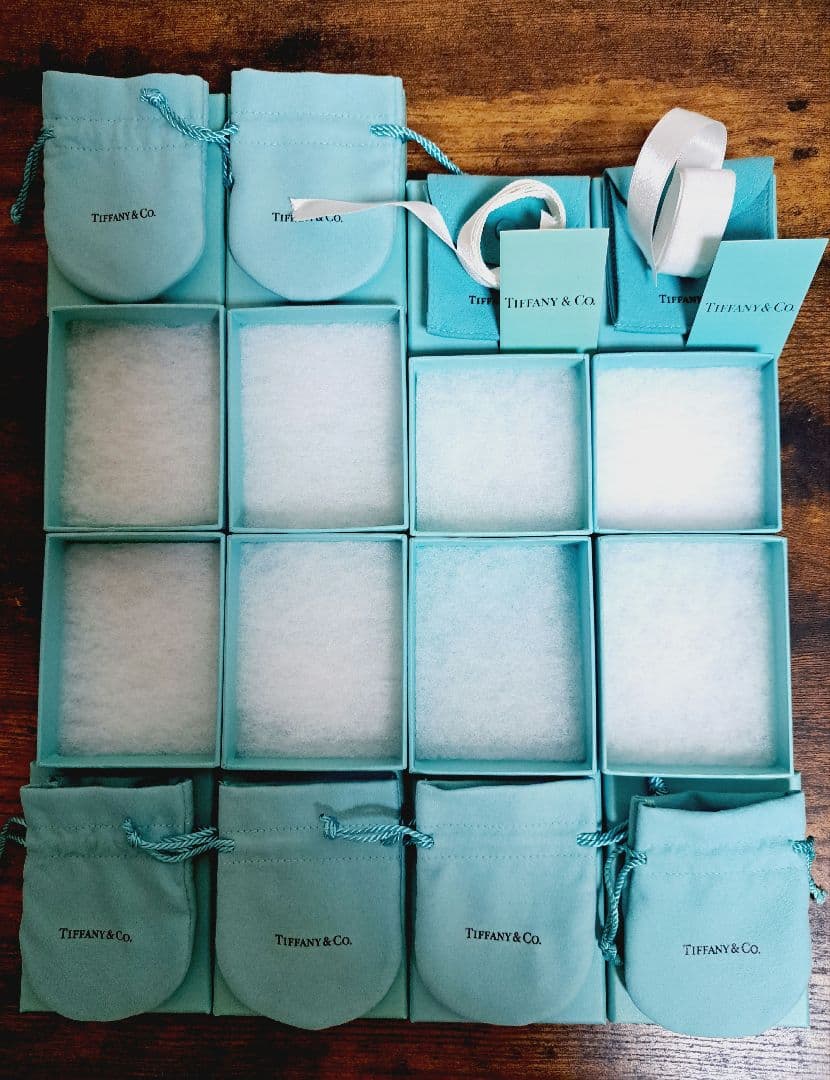 ティファニー 空箱② 巾着 保存袋 8セット カード リボン