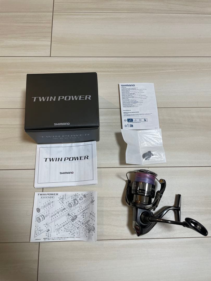 シマノ　24 ツインパワー 4000XG