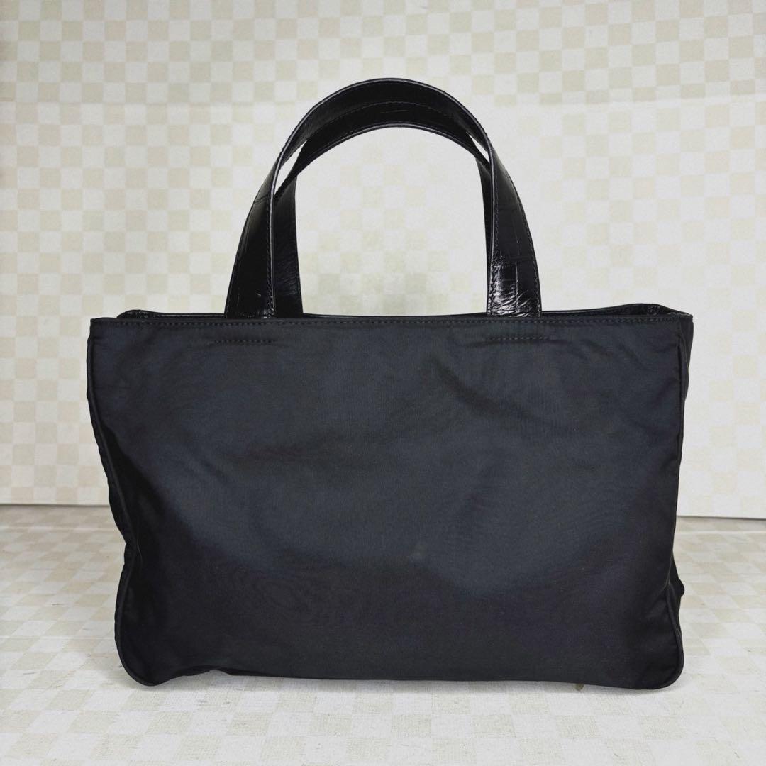 極美品　PRADA プラダ　ハンドバッグ　M09