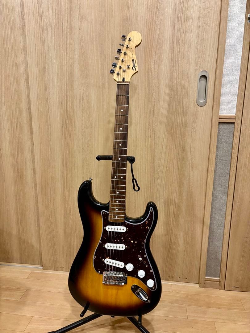 Squier bullet stratocaster サンバースト