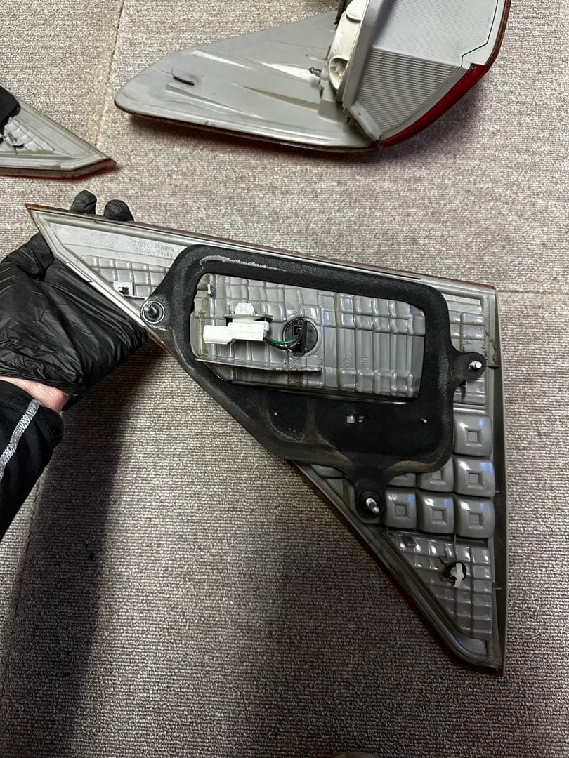 20アルファード テールライトセット