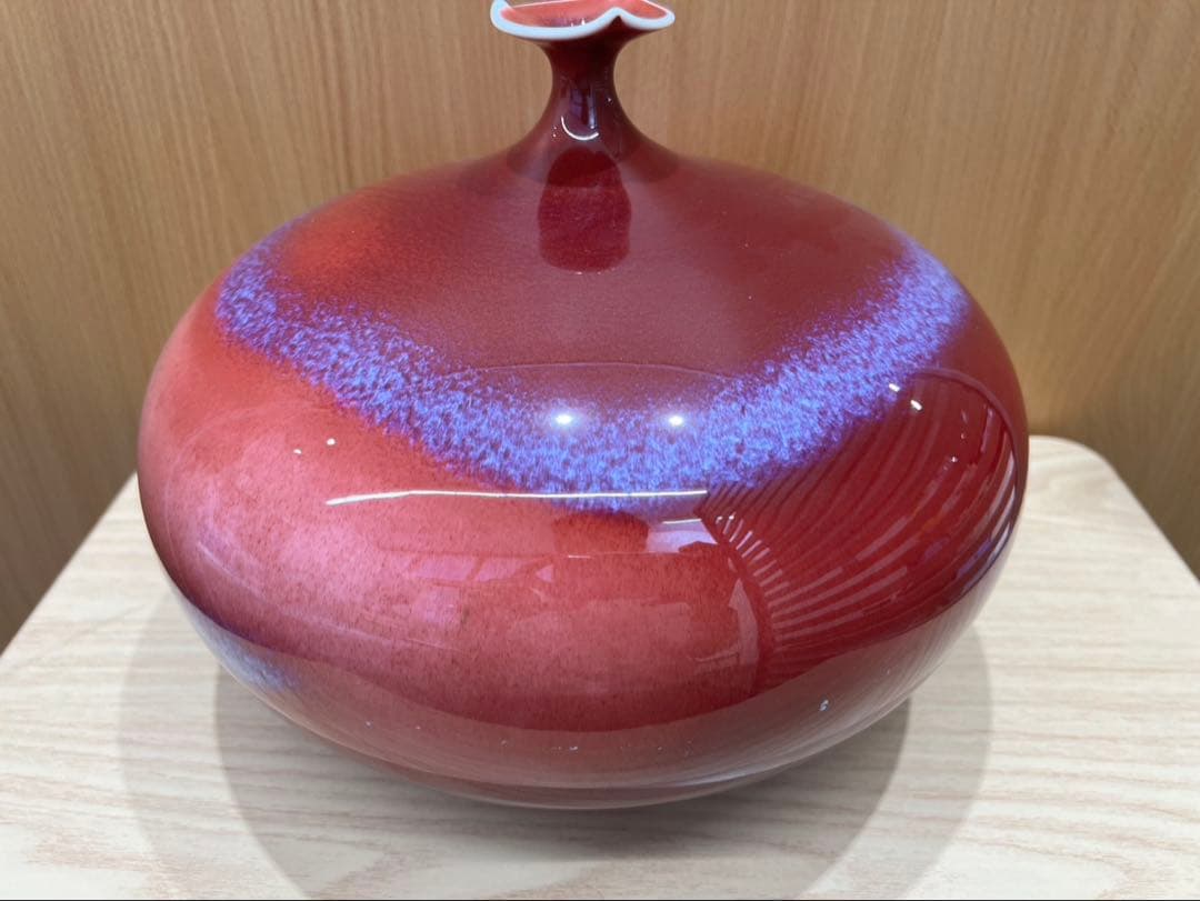 赤釉 花瓶 作家