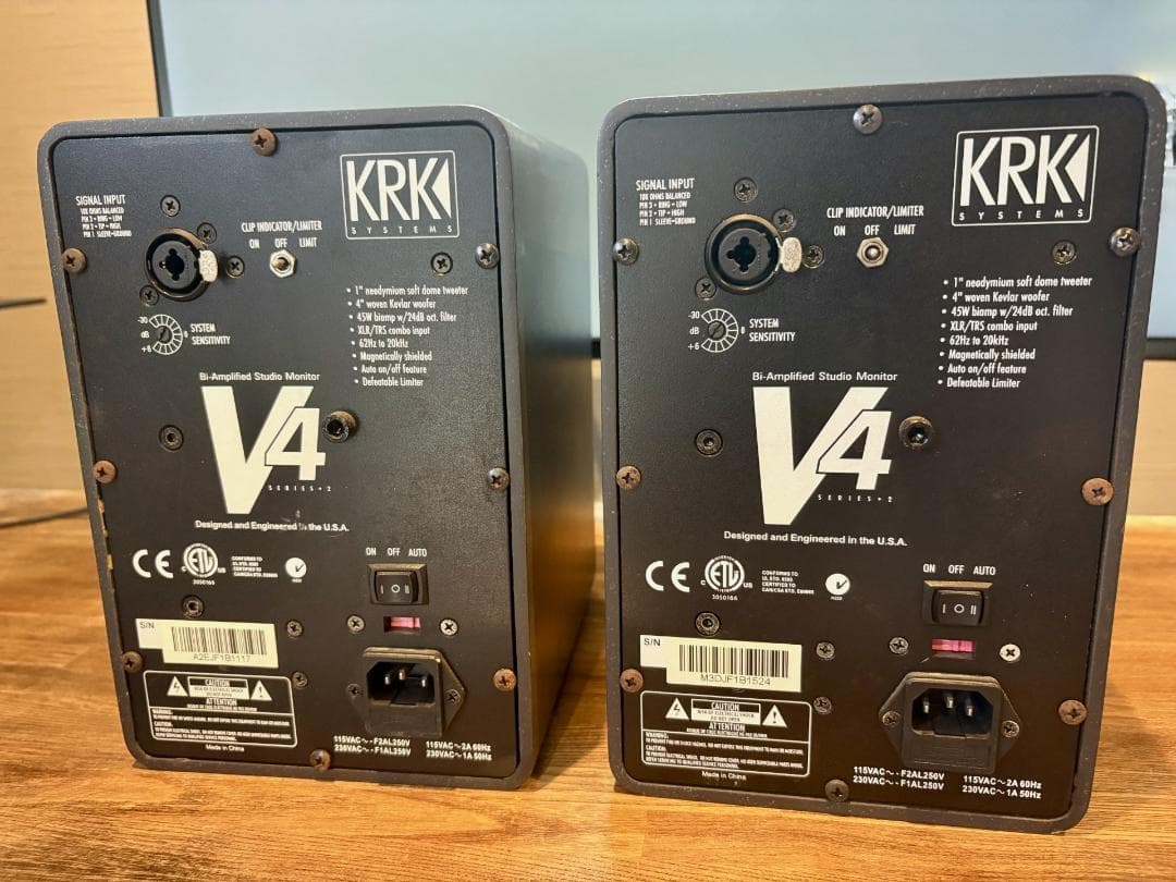 【ジャンク】KRK V4 series2 スタジオモニタースピーカー (ペア)