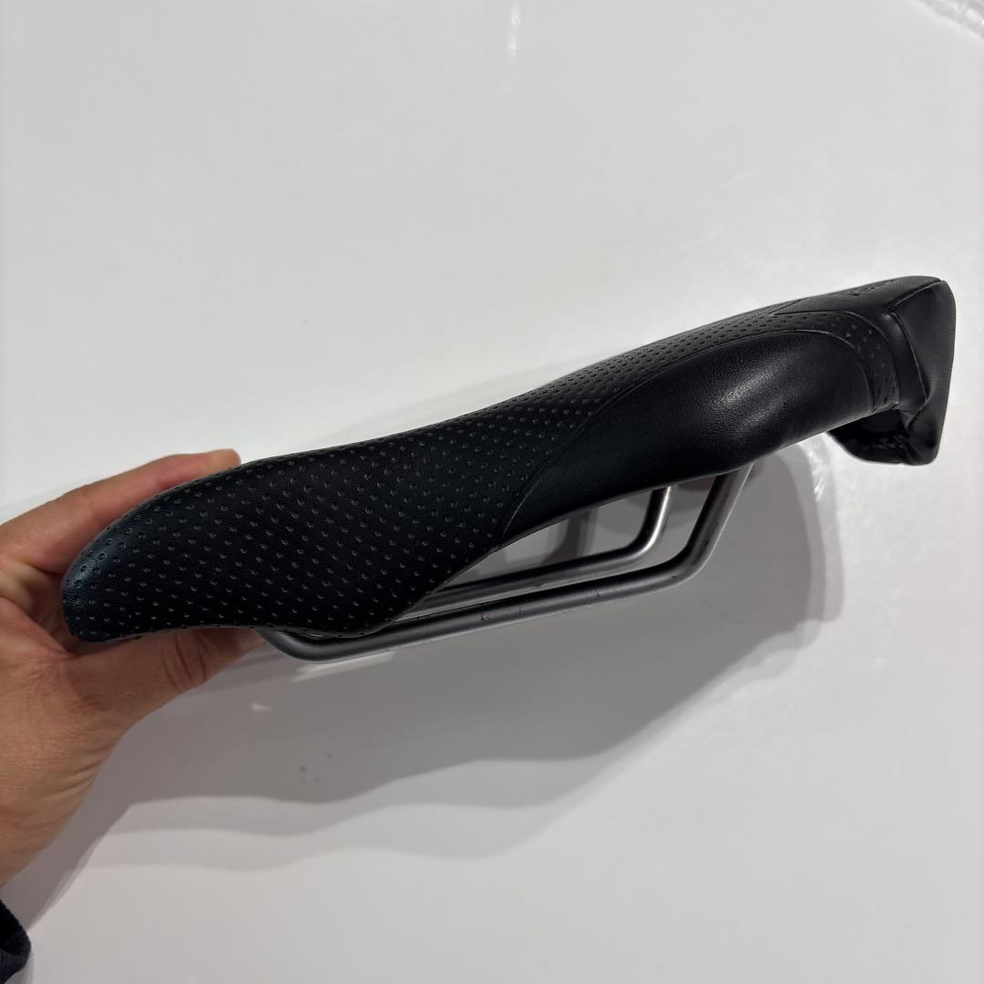 ISM PS 1.0 サドル (ロードバイク / TT / トライアスロン)