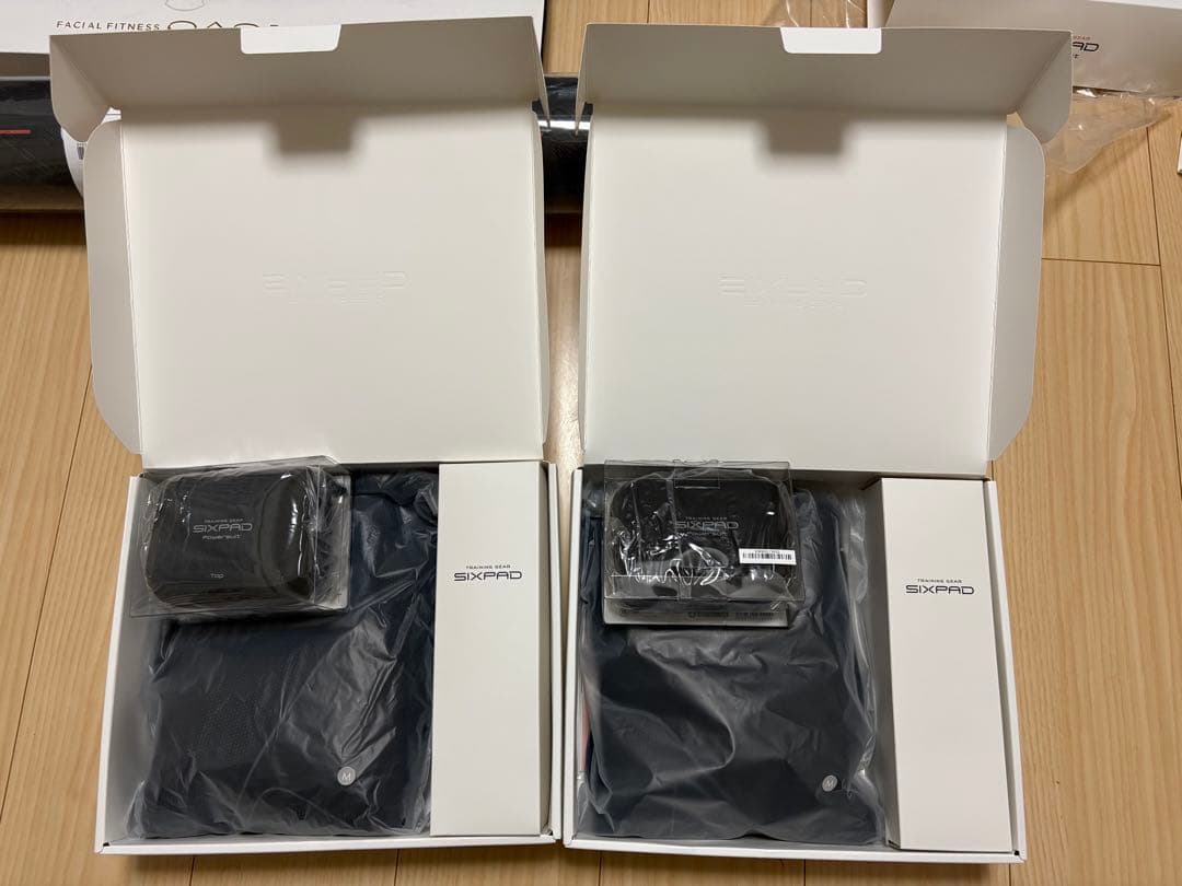 ミ*ナ様 SIXPAD パワースーツ M ブラック