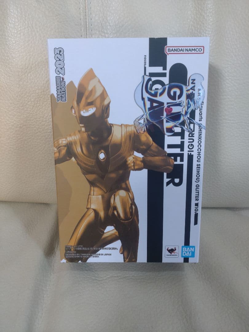 s.h.figures グリッターティガ 真骨彫 ウルトラマンティガ