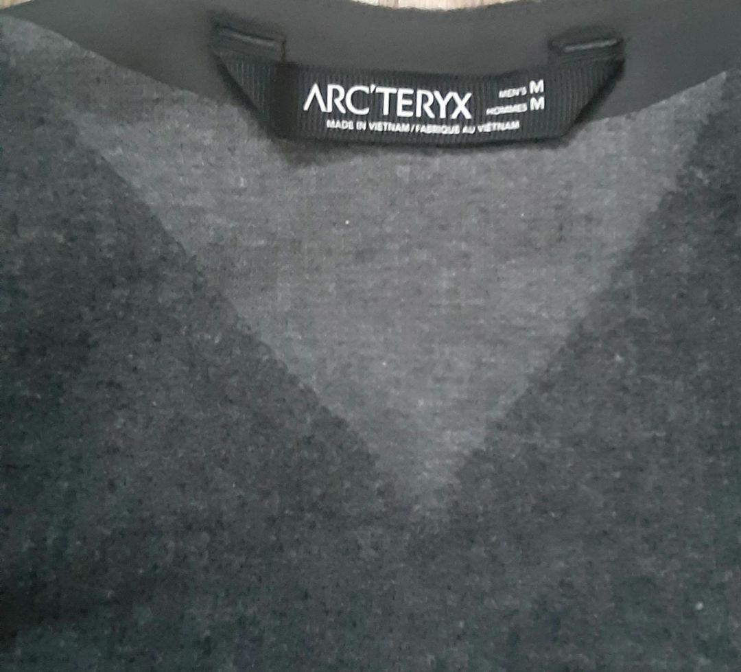 アークテリクス Vネック フリース M