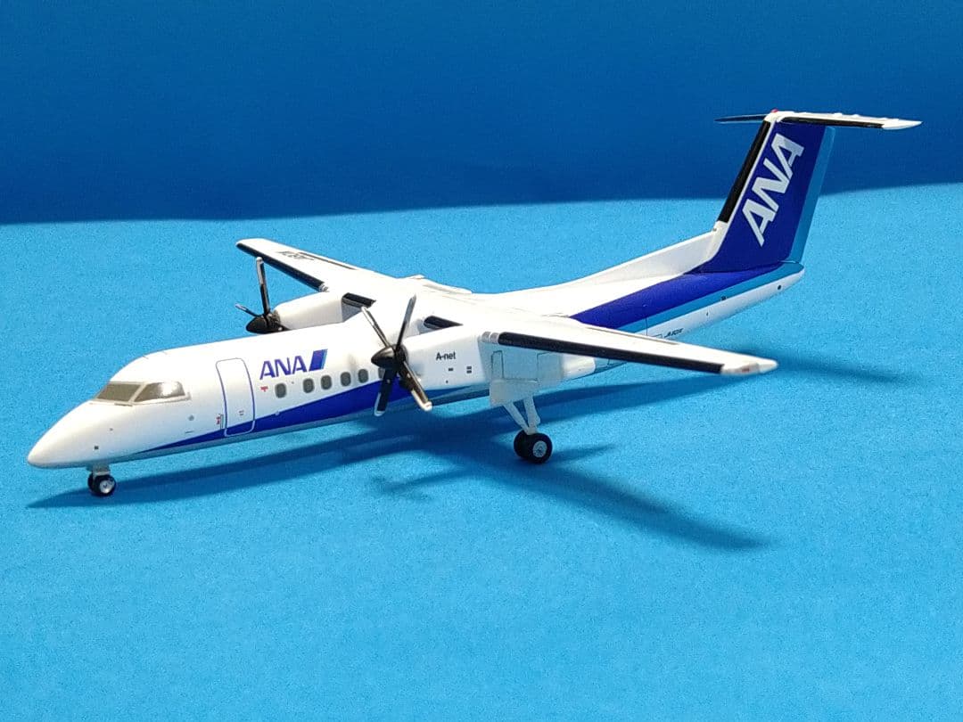 ANA全日空　DHC-8-300 JA801K 1/200