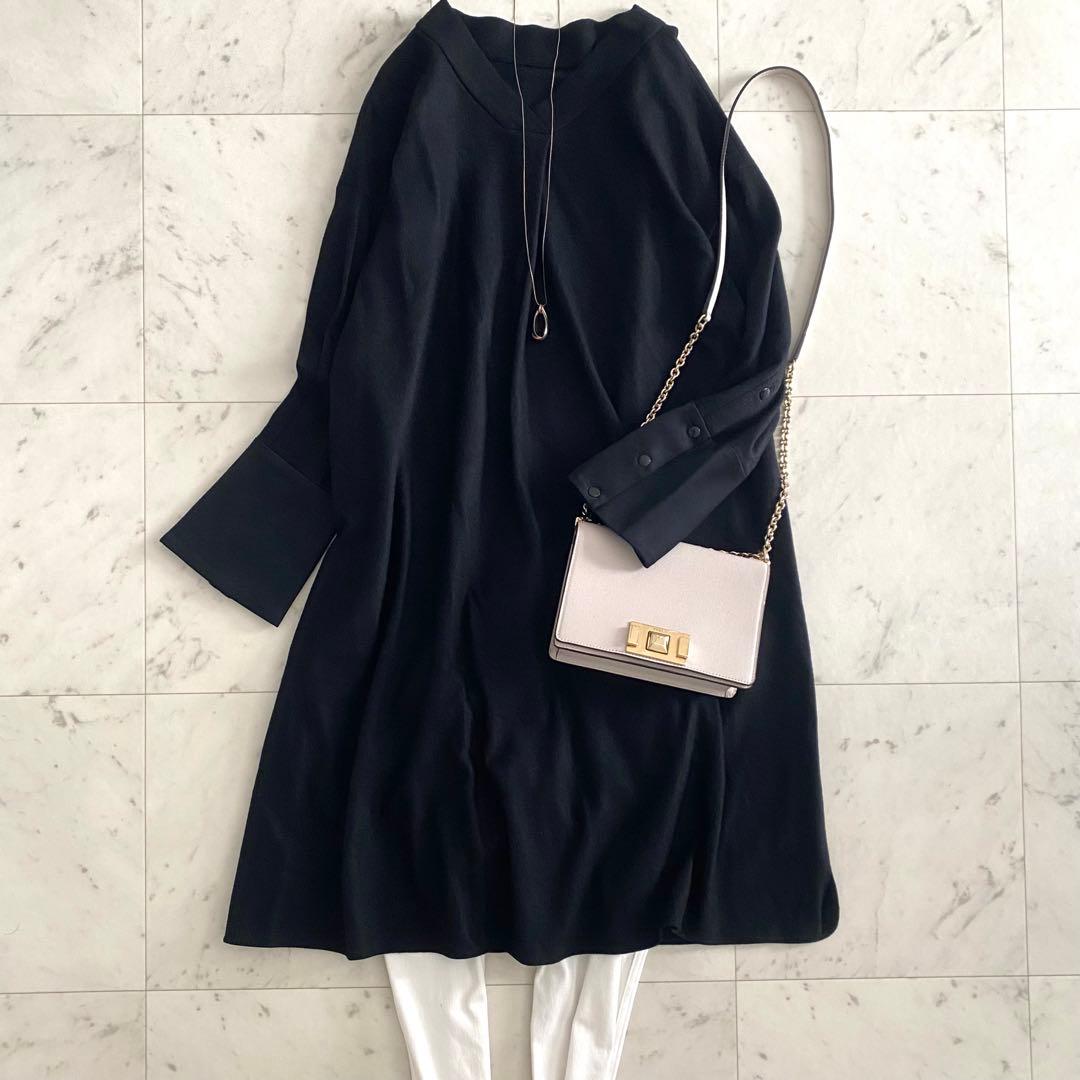 美品 アドーア ADORE シルキージャージーワンピース 近年 ブラック 38