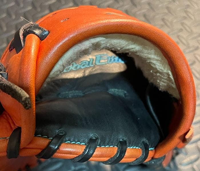 こ*う様 グローバルエリート　ファーストミット　軟式　少年　一塁手　ダイバーシテ