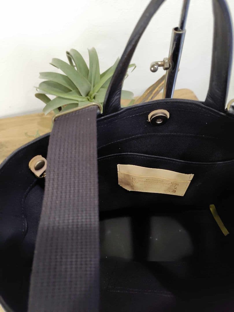 ペ*コ様 ミナペルホネン/carnival　カーニバルネイビー/がま口ポケット/