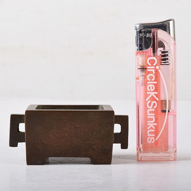 中国　大明宣徳年製　古銅　四方双耳香炉　馬槽爐　V　8638E