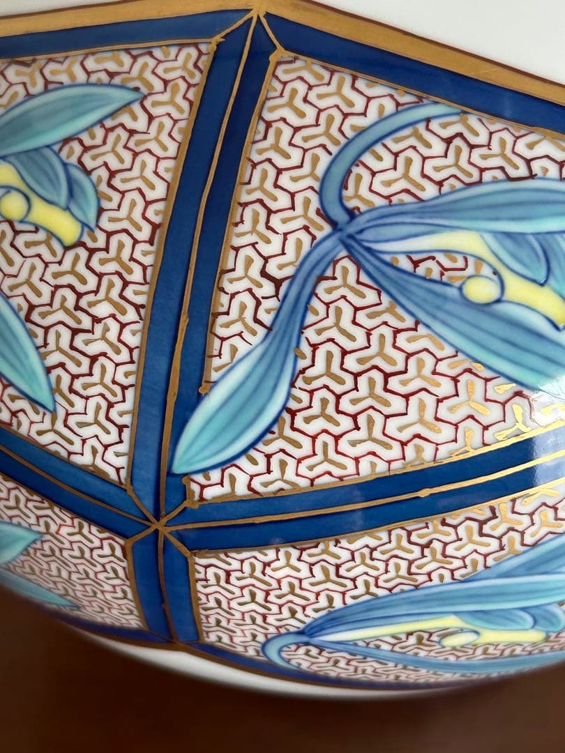 【香蘭社謹製】染錦 蘭つなぎ 花瓶【希少美品】