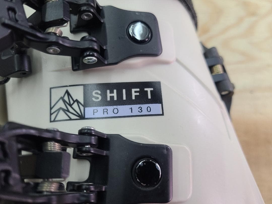 26-26.5 SALOMON SHIFT PRO 130 ツーリングブーツ