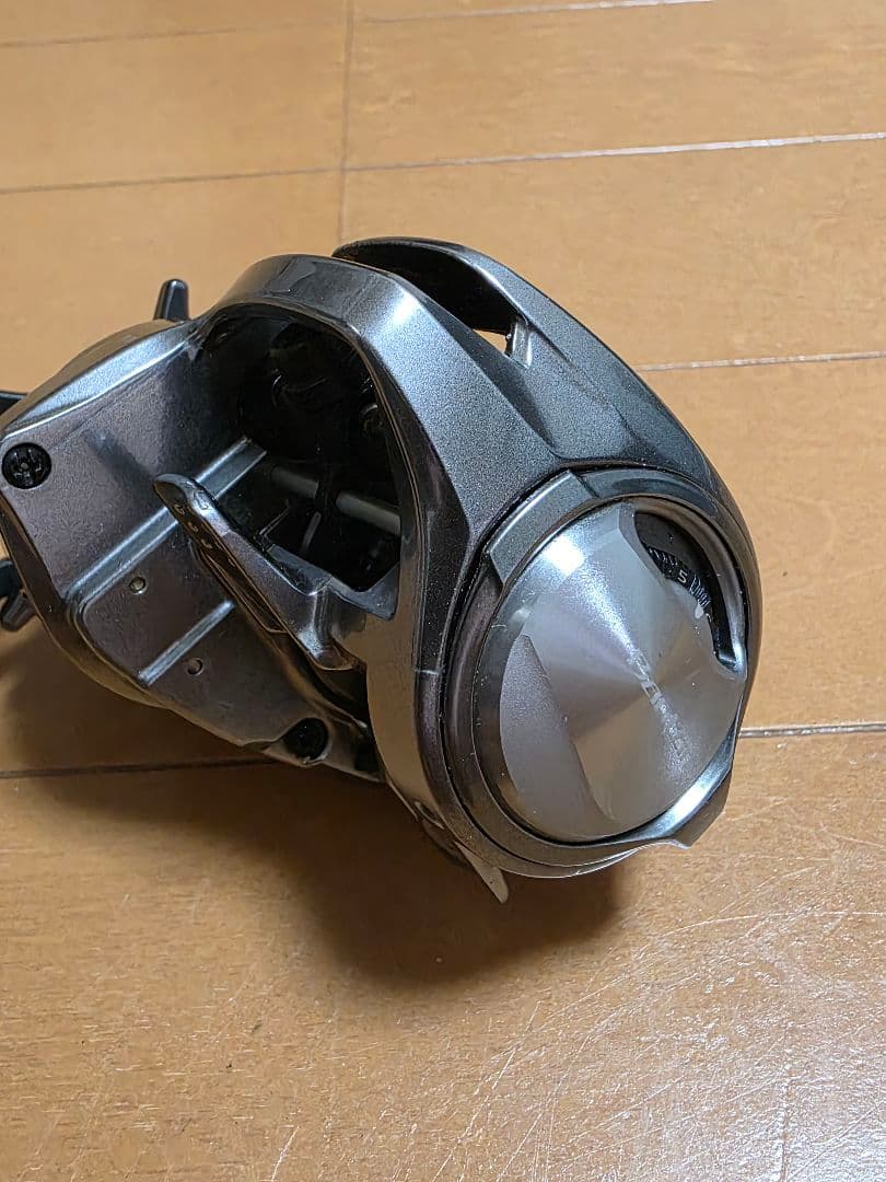 シマノ　18バンタムMGL　HG　右ハンドル