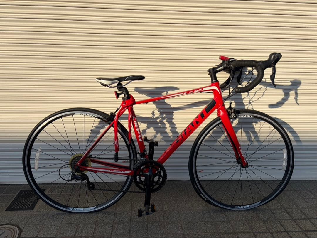 レッド アルミロードバイク 700C