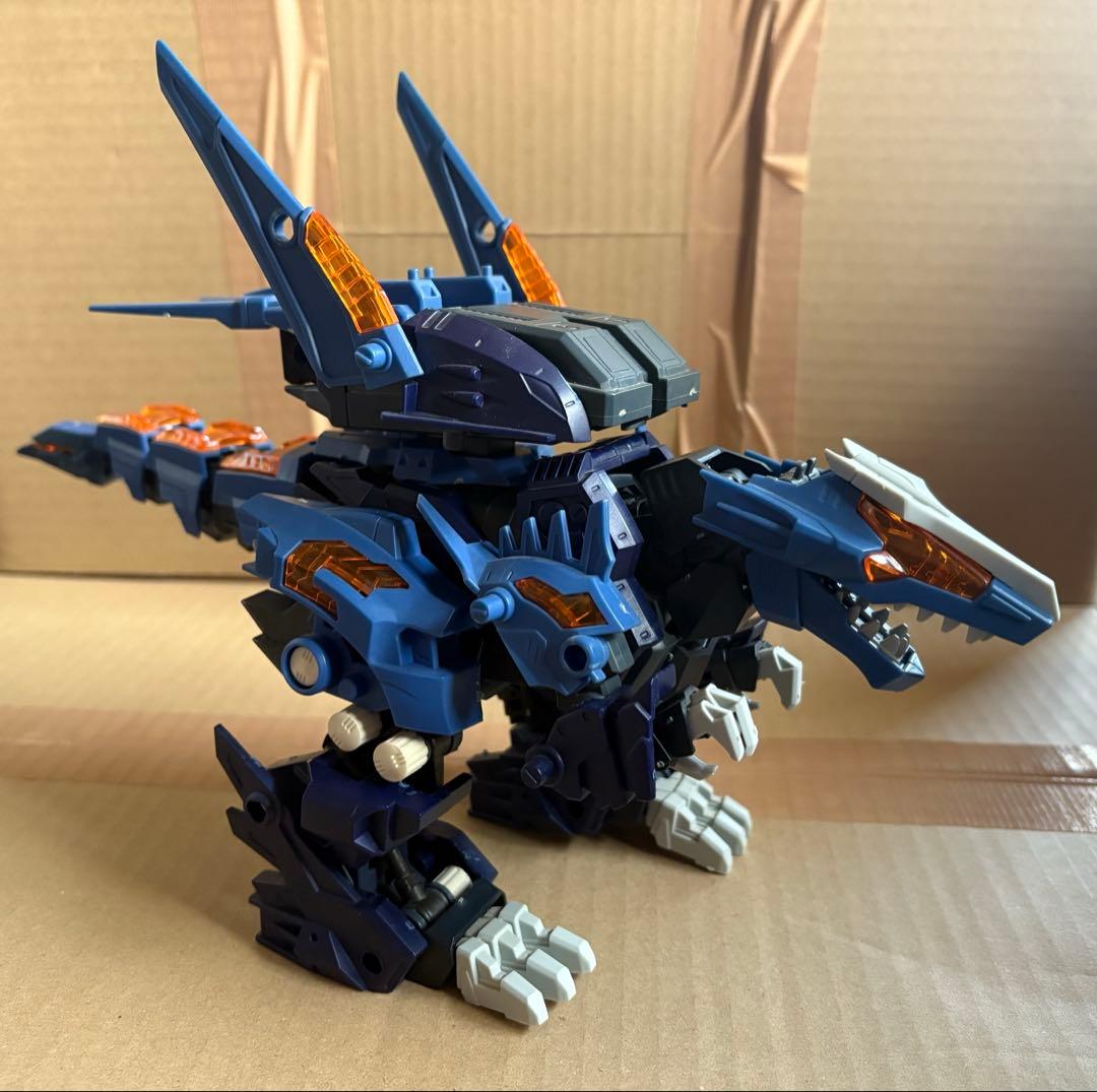 ジジジャクラスTOMY ゾイド　凱龍輝　現状品