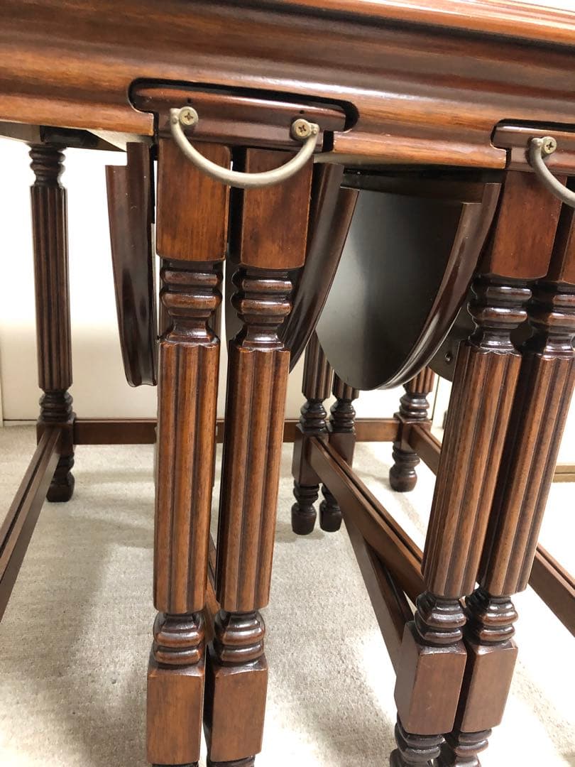 ネストテーブル　サイドテーブル　ドロップリーフ バタフライ　バラスターレッグ