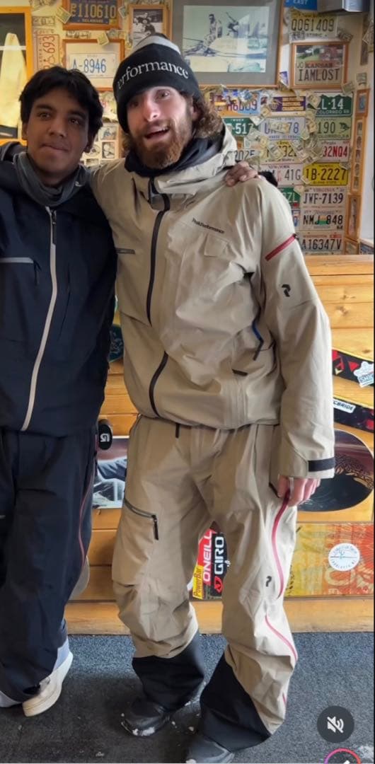 ピークパフォーマンス スノーウェア上下セット スキー スノボ