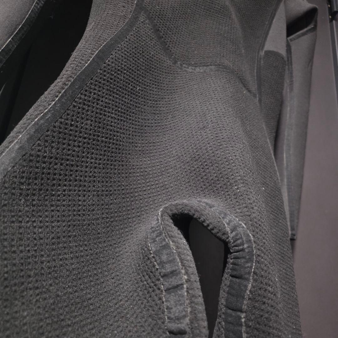 patagonia R3 Lサイズ