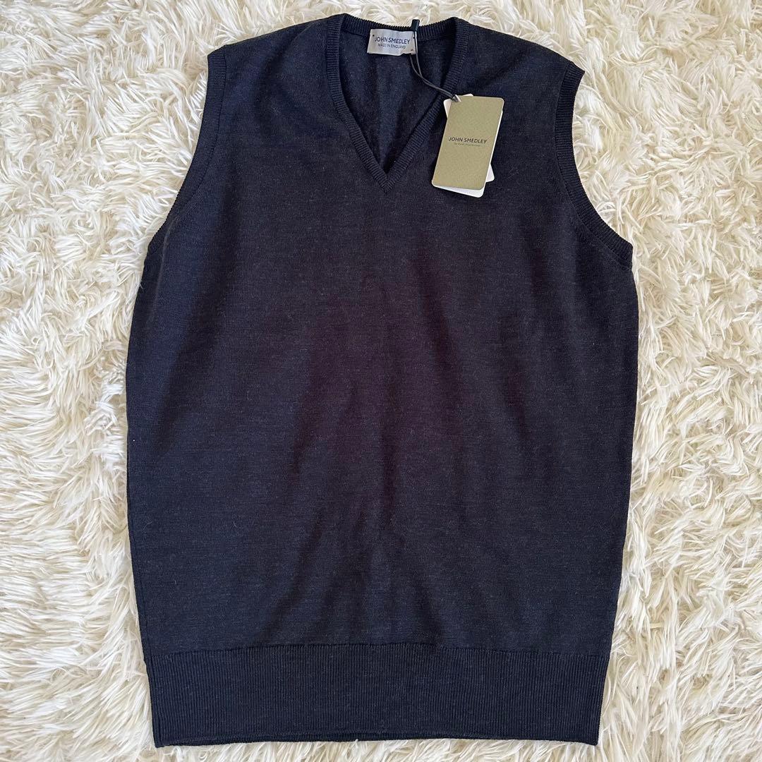 新品未使用　ジョンスメドレー ニットベスト ブラック 紺 サイズM イギリス製