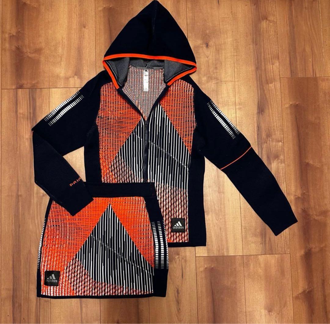 フード付きパーカー　タイトスカート　セットアップ　ニット　秋冬　長袖　セーター