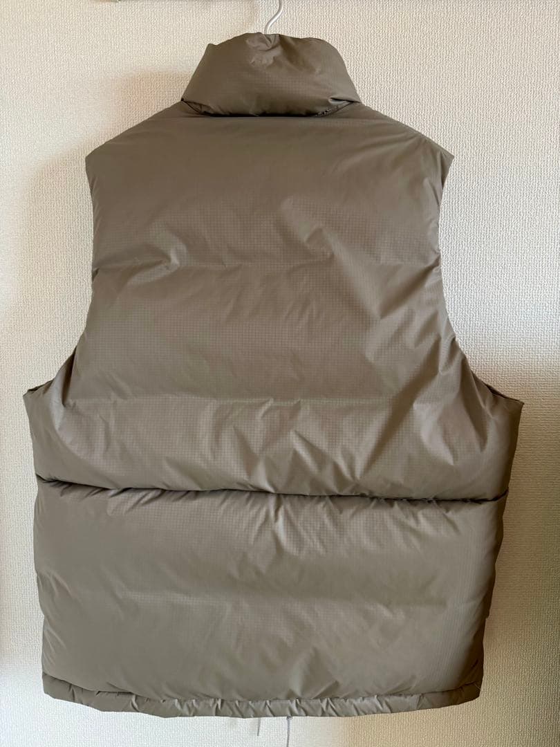 Unlikely Simple Down Vest ベージュ L