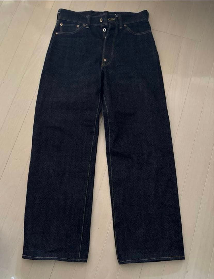 [本日限り特価]美品 at last lot147 デニムパンツ　ジーンズ