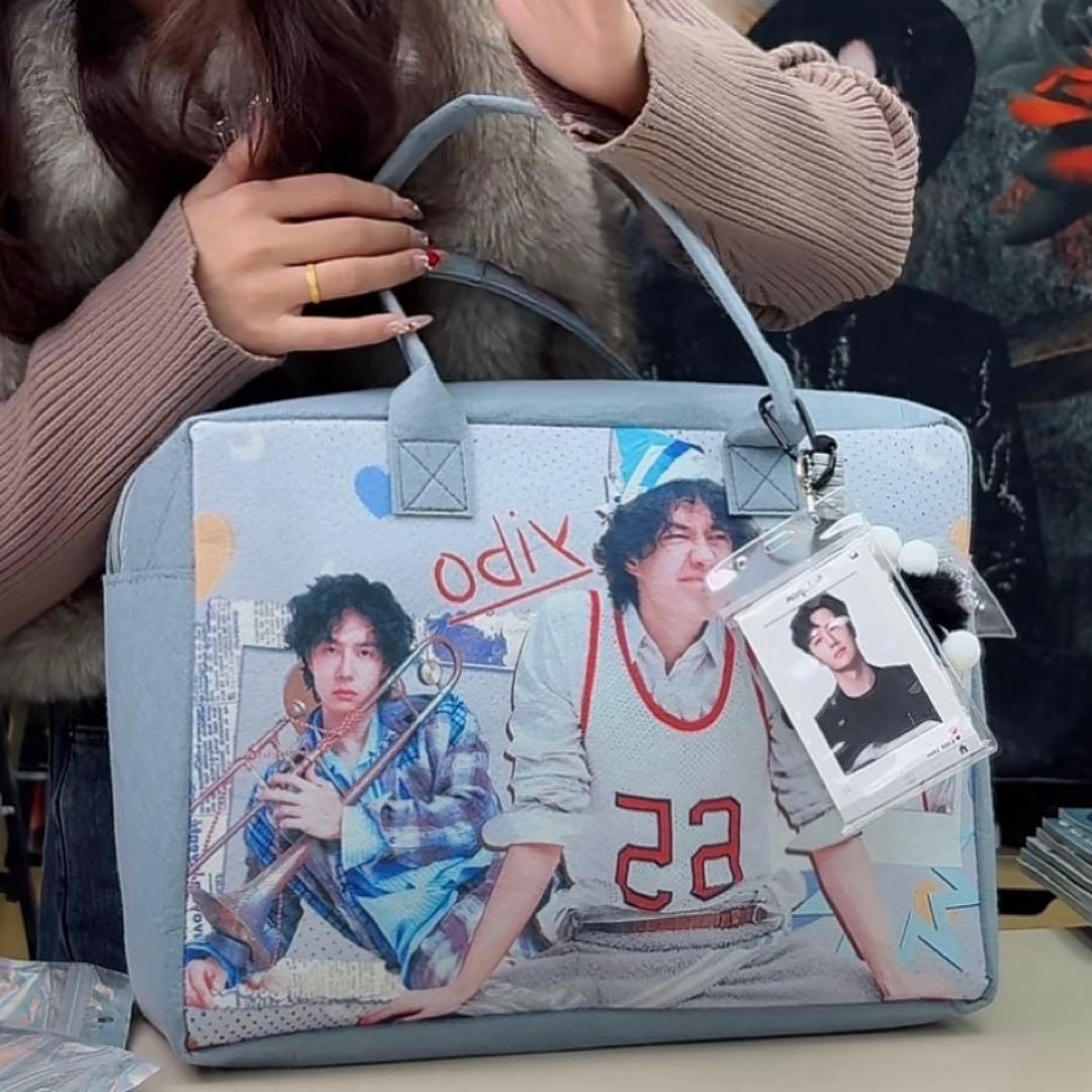 王一博 衣物収納袋&旅行用フェルトバッグ　バッグ❣️5点セット確認用❣️0119