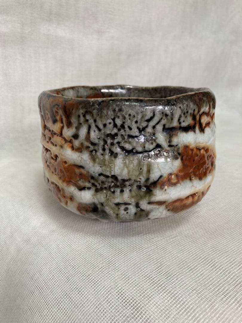 木戸貞昭は／ふり志野茶碗／B40