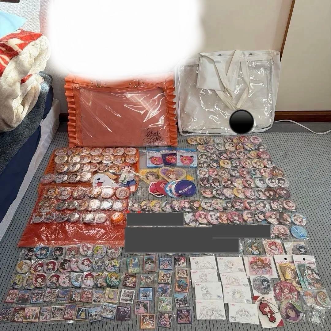 ラブライブ缶バッジ ラブライブグッズまとめ