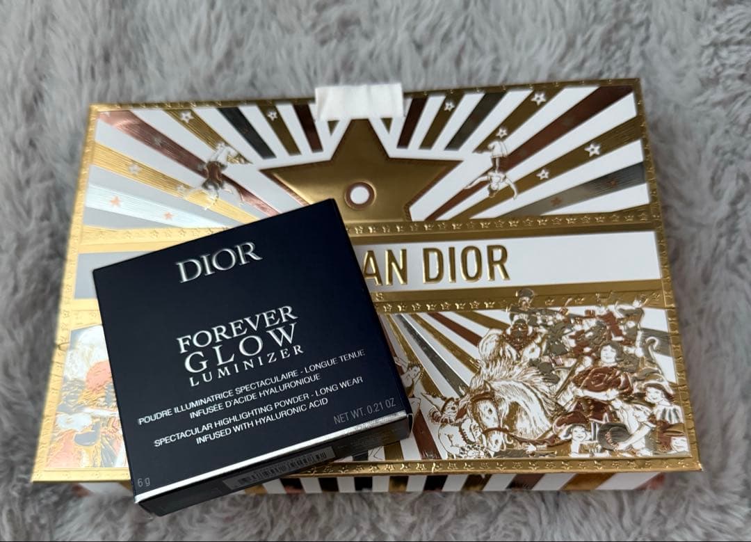 DIOR フォーエバーグロウルミナイザー 001 ホリデー ディオールスター
