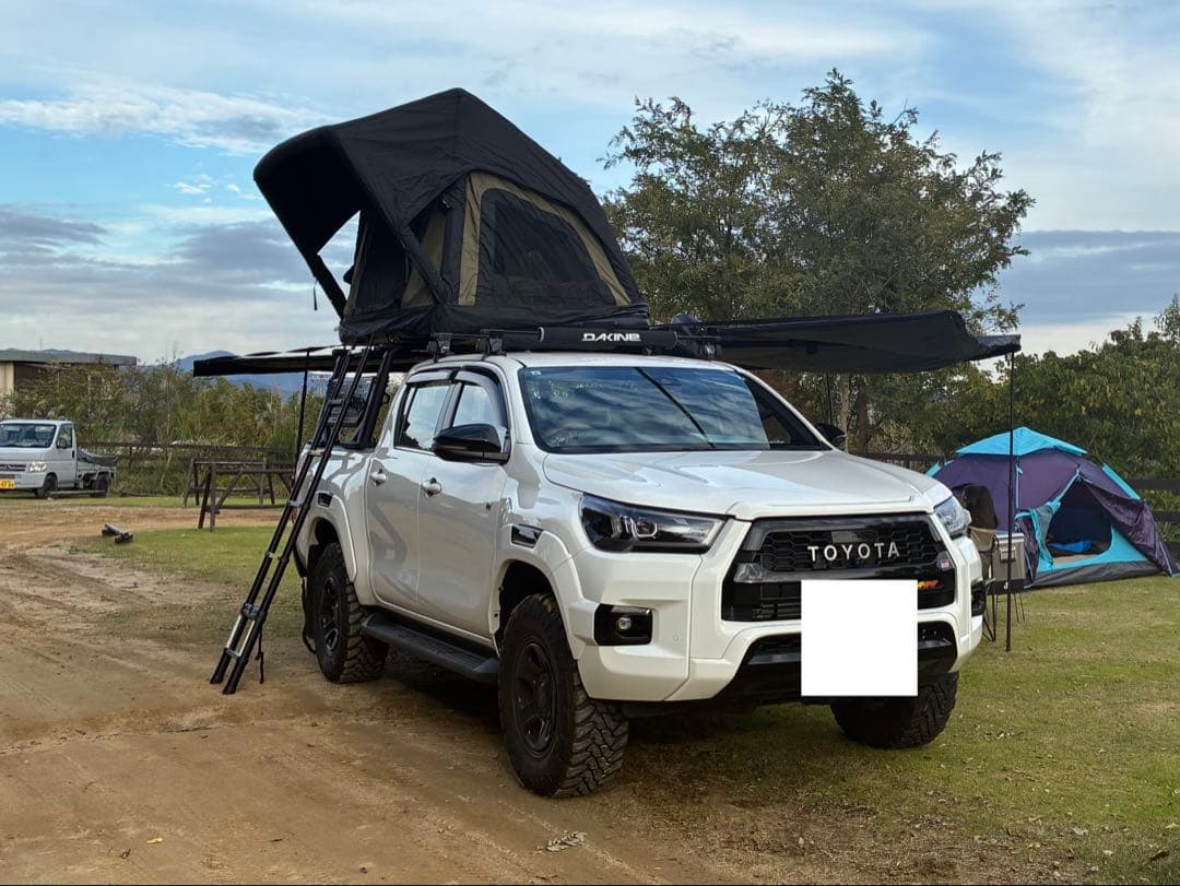 最終値下げ！peakpod エアールーフトップテント