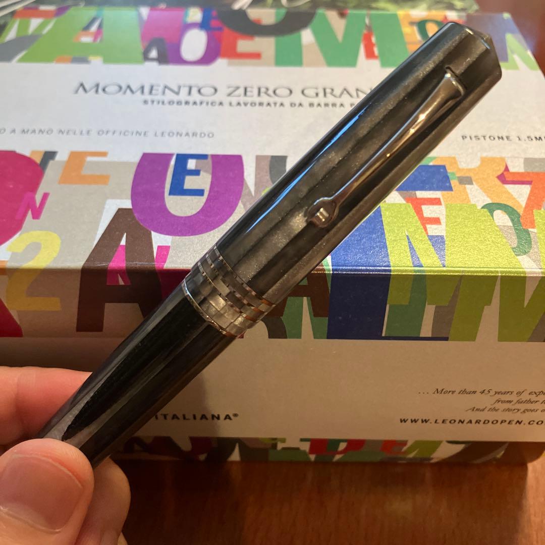 Momento Zero Grande 2.0 万年筆 サンド　14K F