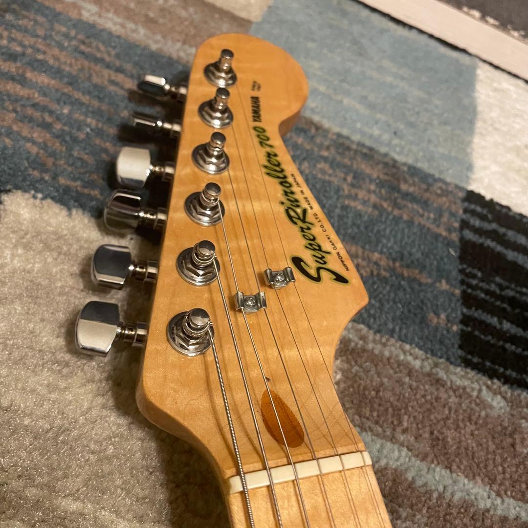 YAMAHA ストラトタイプ