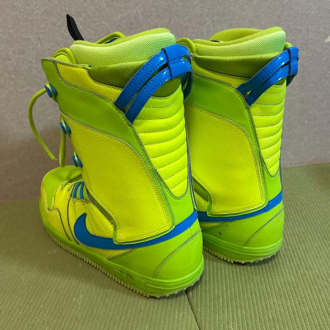 希少 NIKE SB VAPEN スノーボードブーツ ナイキ ベイペン