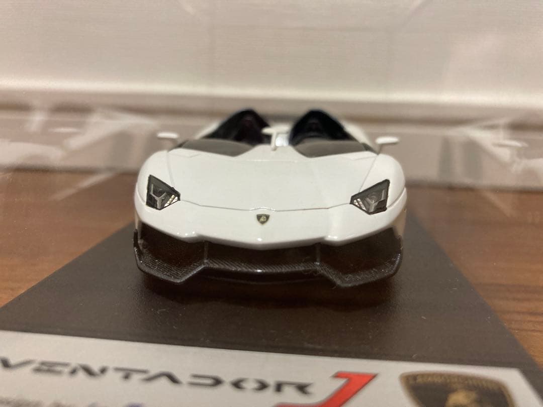 ルックスマート　ランボルギーニ　アヴェンタドールイオタ