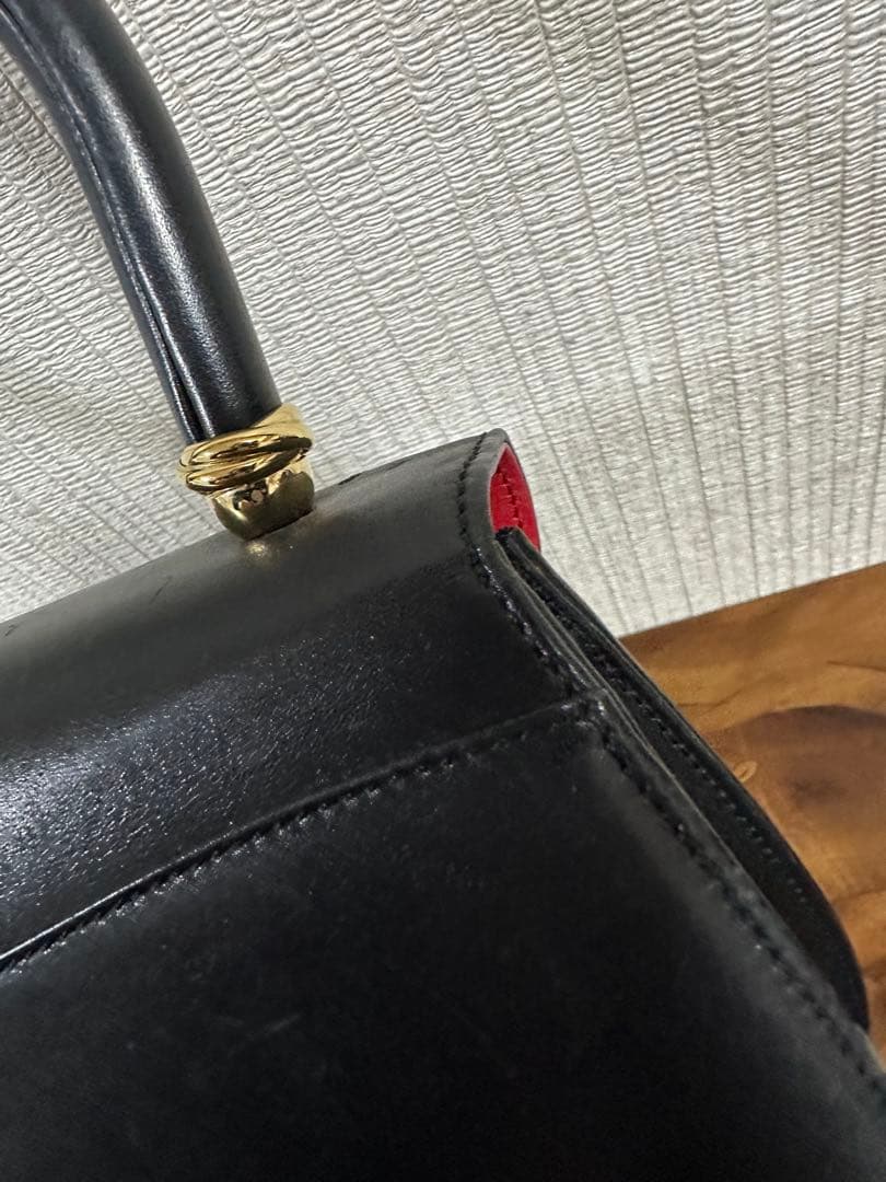 P*e様 カルティエ　Cartier 小物入れ付き　ハンドバッグ